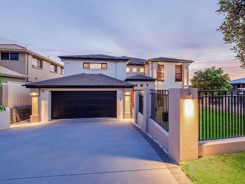 94 Behan Crescent, Wakerley QLD 4154