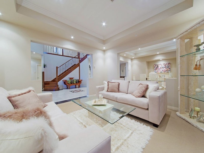 94 Behan Crescent, Wakerley QLD 4154