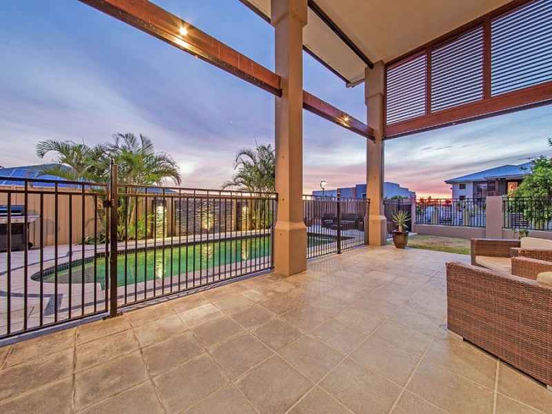 94 Behan Crescent, Wakerley QLD 4154