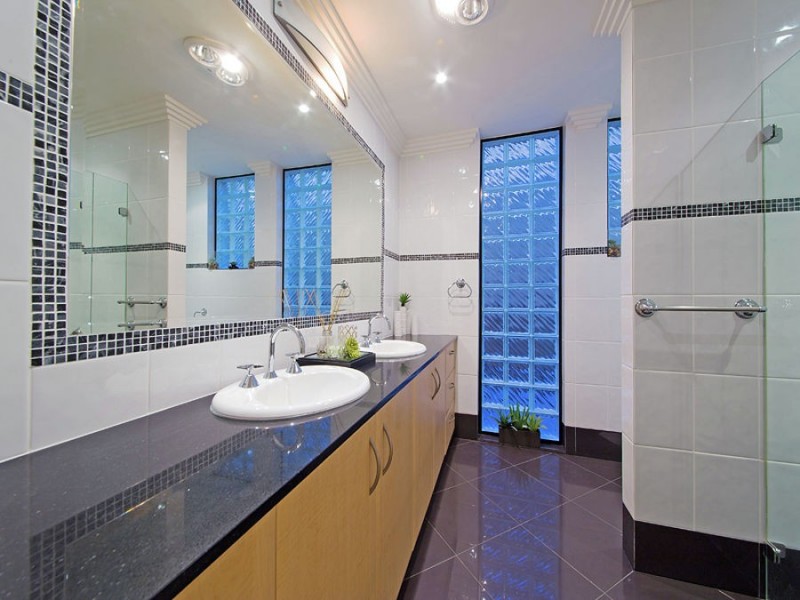 94 Behan Crescent, Wakerley QLD 4154