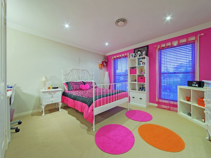 94 Behan Crescent, Wakerley QLD 4154