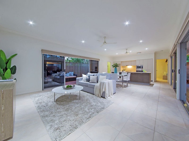 22 Torrens Crescent, Wakerley QLD 4154