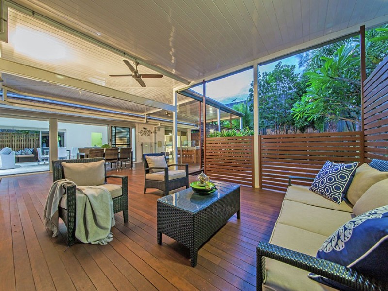 22 Torrens Crescent, Wakerley QLD 4154