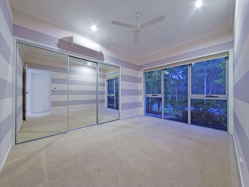 22 Torrens Crescent, Wakerley QLD 4154