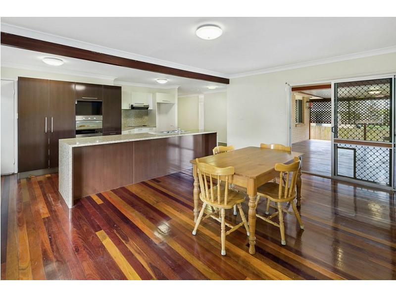 3 Winston St, Wynnum West QLD 4178