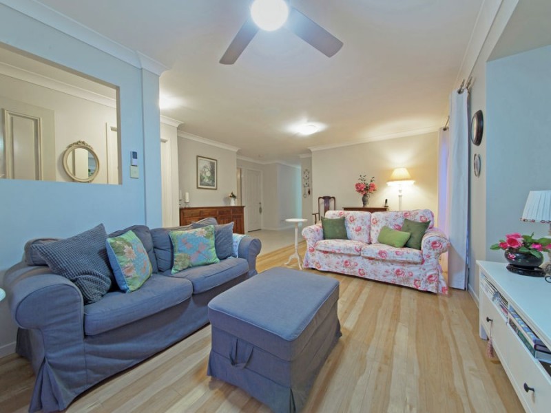 62 Williams St, Wakerley QLD 4154