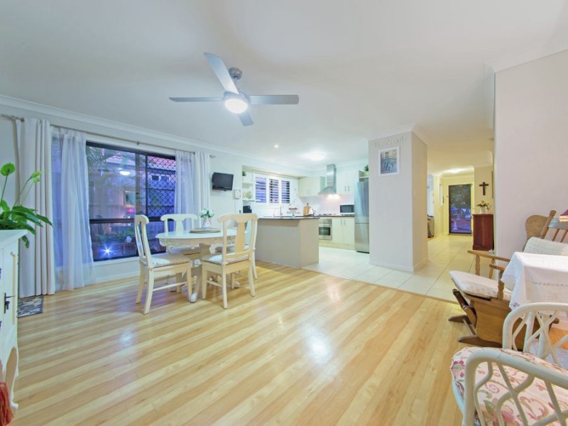 62 Williams St, Wakerley QLD 4154