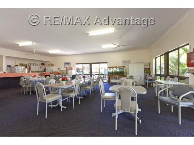 Unit 76/15 Carmichael Court, Wynnum West QLD 4178