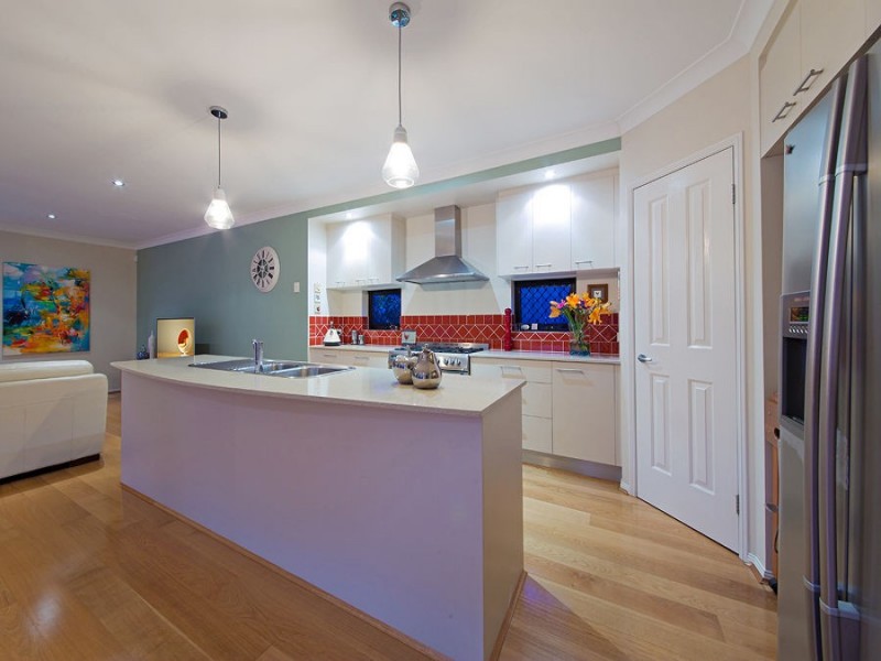 20 Baychester Place, Wakerley QLD 4154