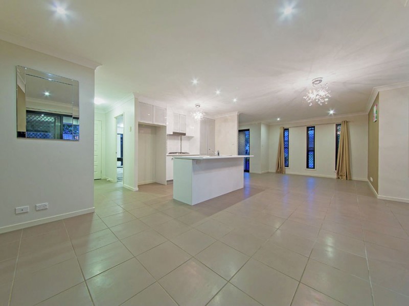 63 Yarra Road, Wakerley QLD 4154