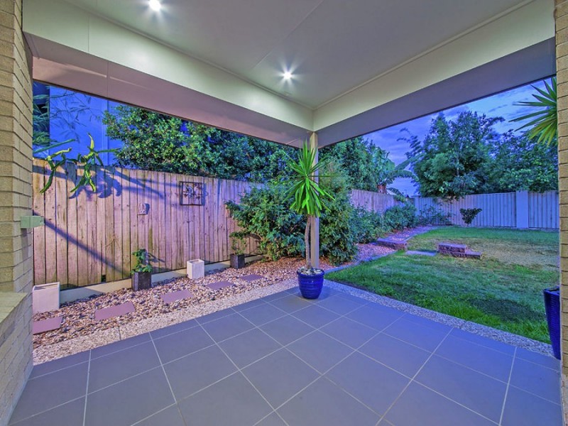 63 Yarra Road, Wakerley QLD 4154