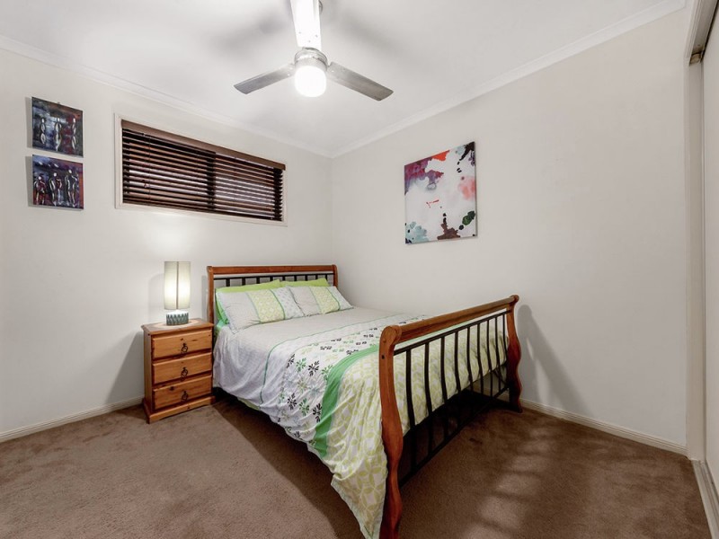 25 Red Gum Crescent, Wakerley QLD 4154