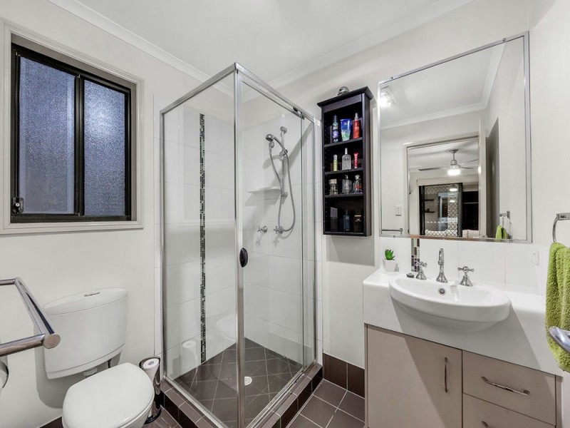 25 Red Gum Crescent, Wakerley QLD 4154