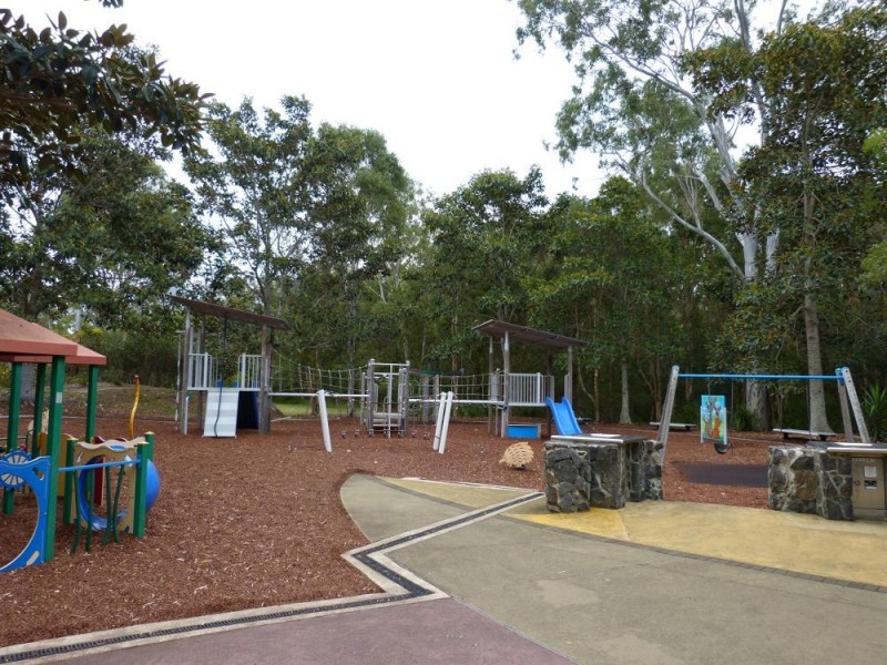 25 Red Gum Crescent, Wakerley QLD 4154