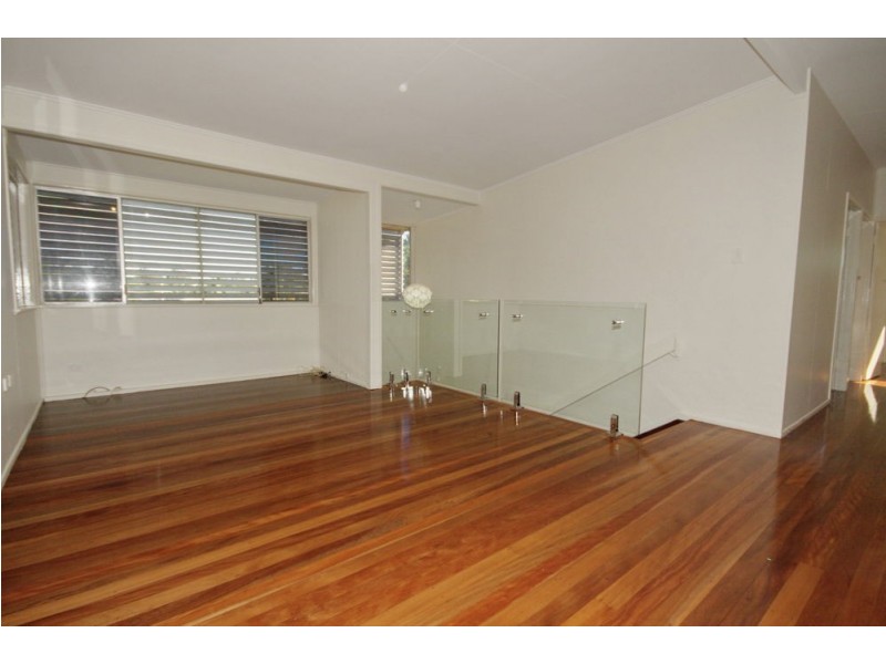 59 Claymeade Street, Wynnum QLD 4178