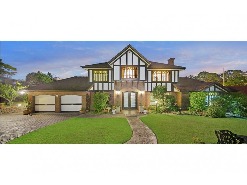 10 Brodick Street, Carindale QLD 4152