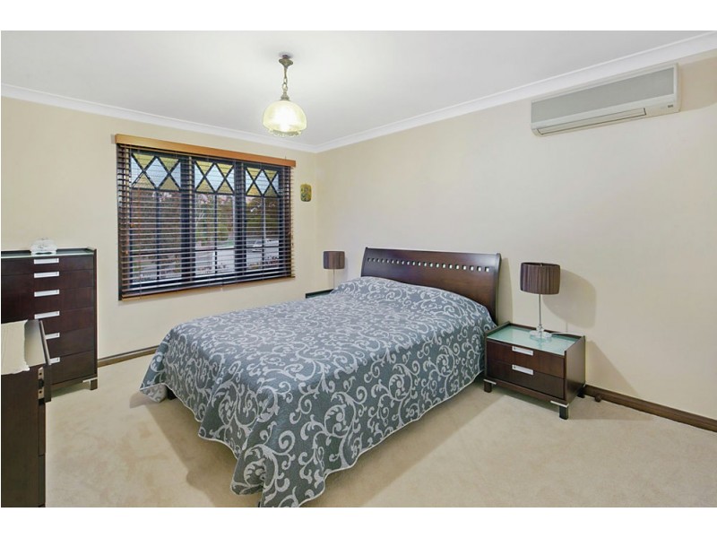 10 Brodick Street, Carindale QLD 4152