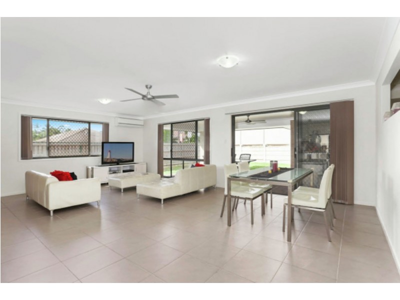 52 Hunter Street, Manly West QLD 4179