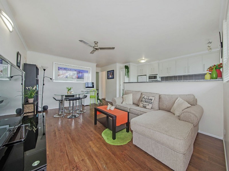 3/143 Melville Terrace, Manly QLD 4179