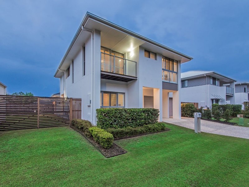 39 Margaret Crescent, Wakerley QLD 4154