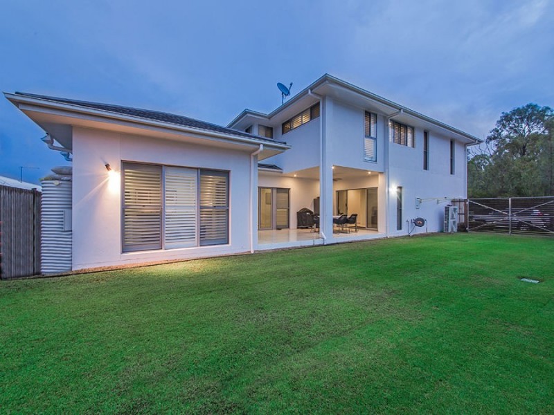 39 Margaret Crescent, Wakerley QLD 4154