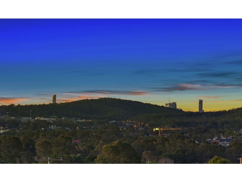 10 Chilton Street, Sunnybank Hills QLD 4109