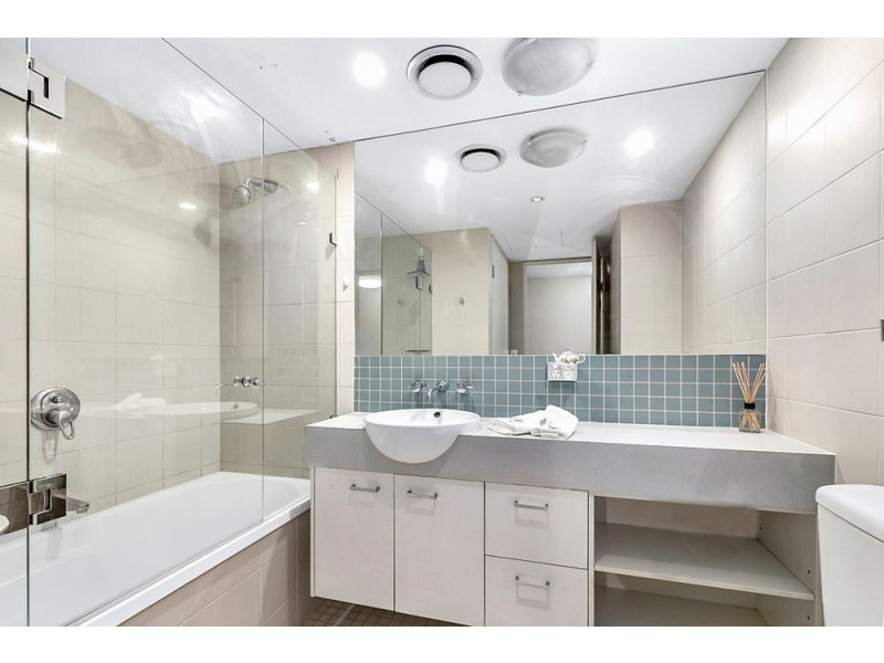 33/153 Lambert St, Kangaroo Point QLD 4169