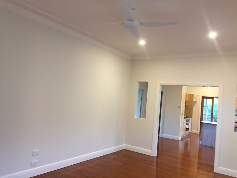 69 Rita Street, Holland Park QLD 4121