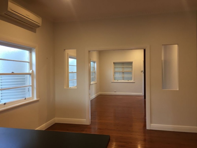 69 Rita Street, Holland Park QLD 4121