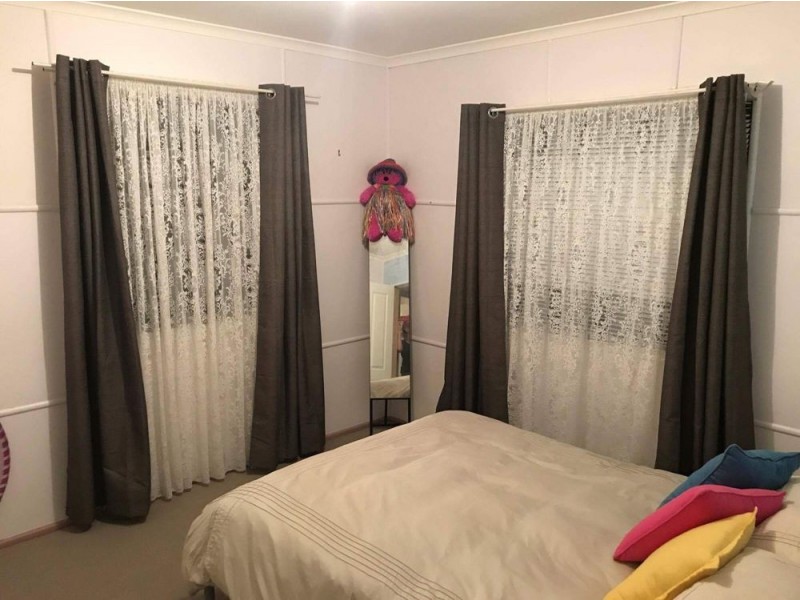 13 Muriel Avenue, Manly West QLD 4179