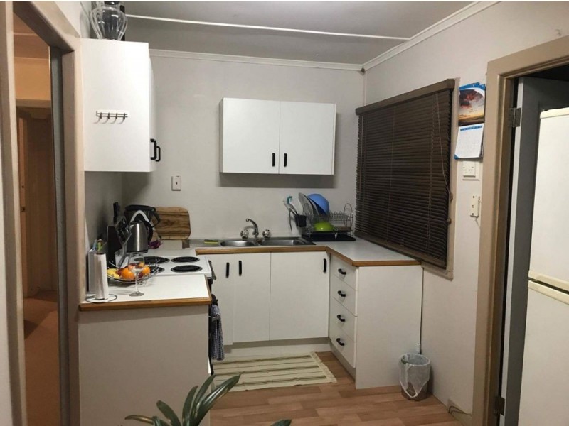 13 Muriel Avenue, Manly West QLD 4179