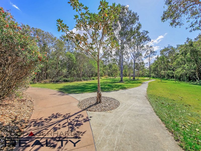 67 Foxwood Circuit, Wakerley QLD 4154