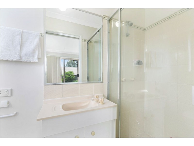 33 Macleay Cr, Tingalpa QLD 4173
