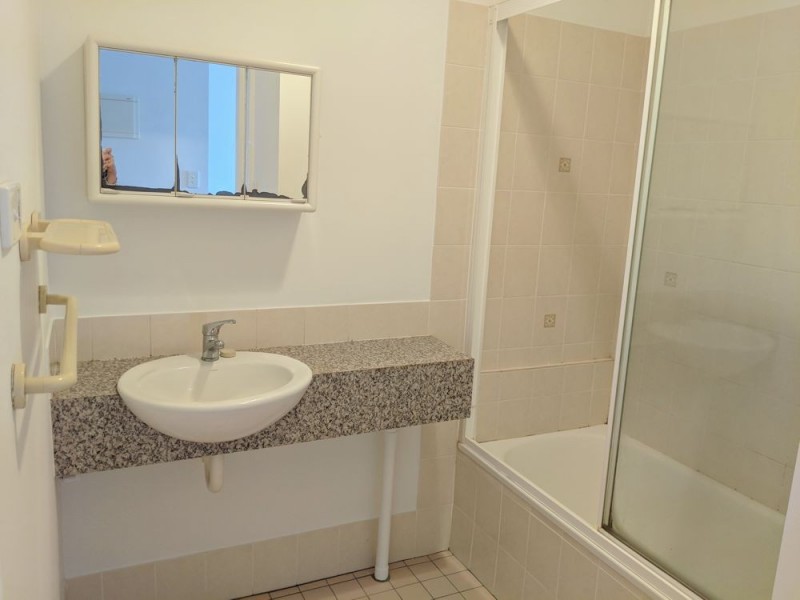 11/41 Glenora Street, Wynnum QLD 4178