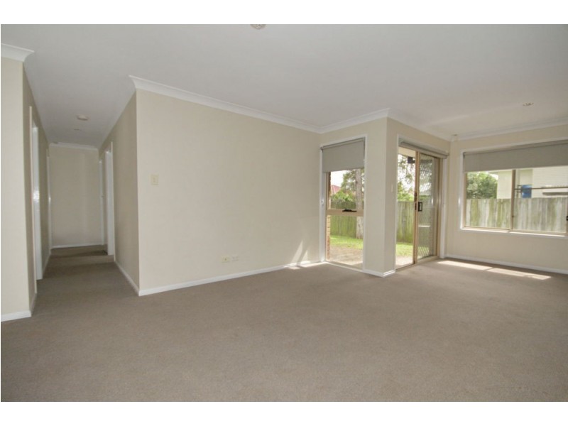 1 Tracey Street, Wynnum West QLD 4178
