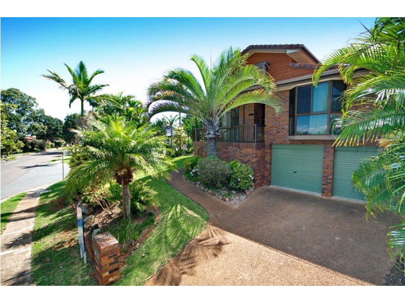 11 Network Drive, Wynnum West QLD 4178