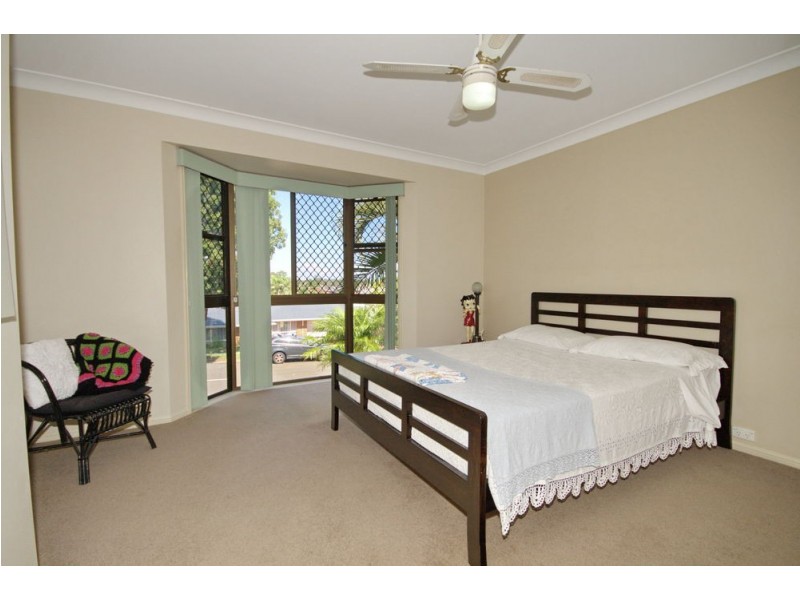 11 Network Drive, Wynnum West QLD 4178