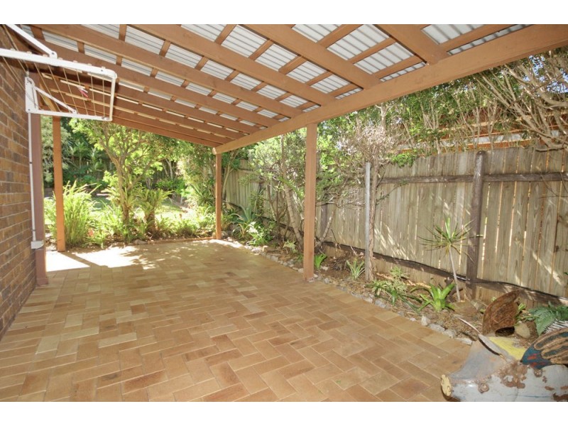 11 Network Drive, Wynnum West QLD 4178