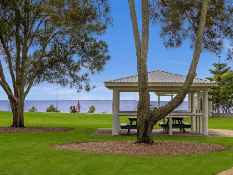 36 Wilfred St, Lota QLD 4179