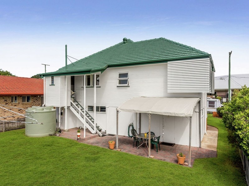 21 Faine Street, Manly West QLD 4179