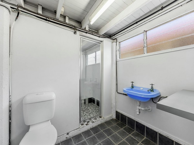 21 Faine Street, Manly West QLD 4179