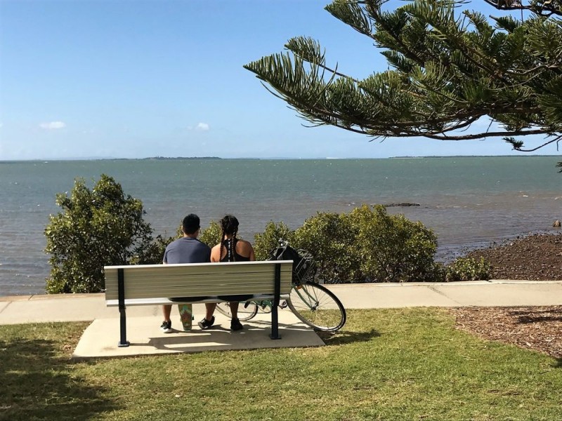 16 Earl Pde, Manly QLD 4179