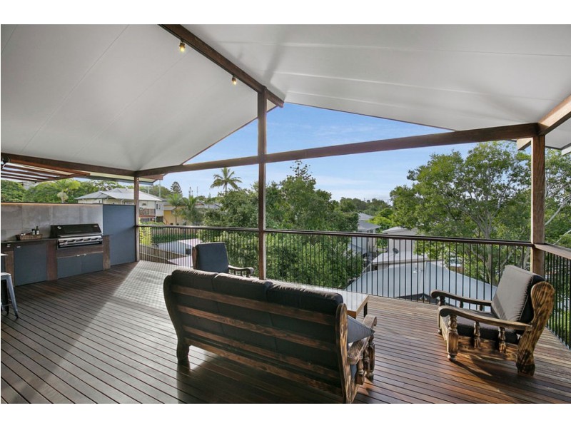 27 Ryder Street, Wynnum QLD 4178