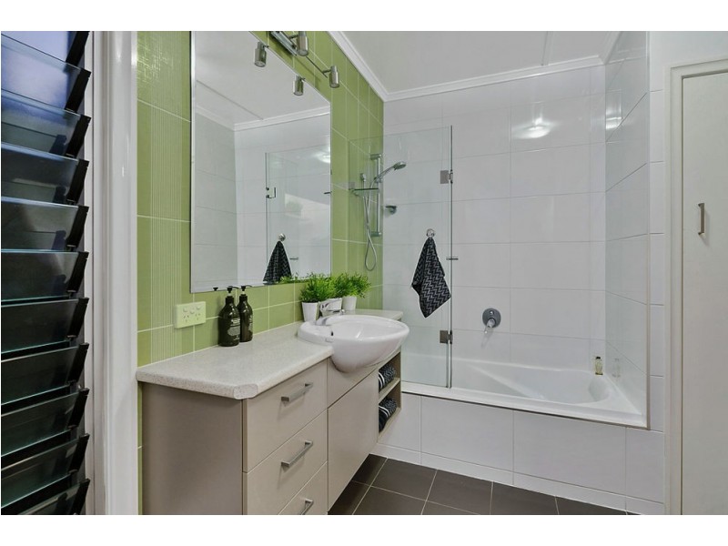 46 Gum Street, Wynnum QLD 4178