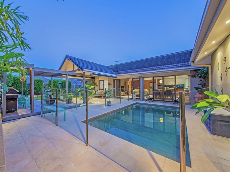 35 Yarra Road, Wakerley QLD 4154