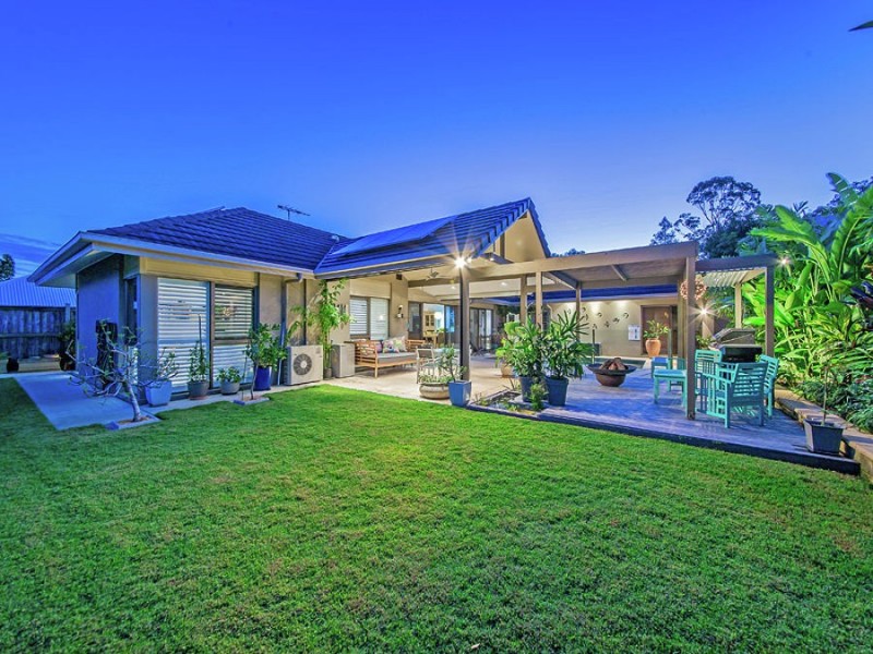 35 Yarra Road, Wakerley QLD 4154