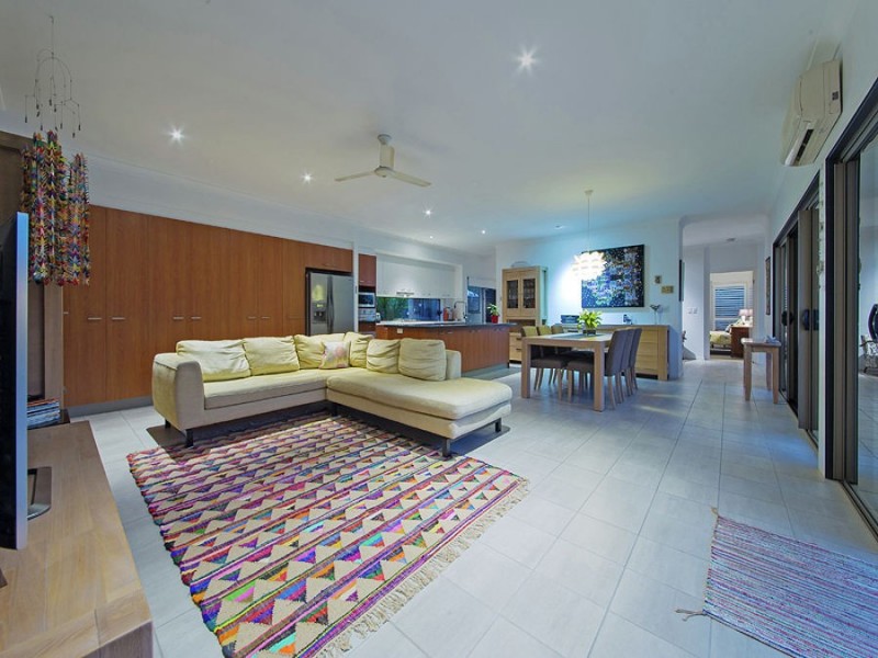 35 Yarra Road, Wakerley QLD 4154