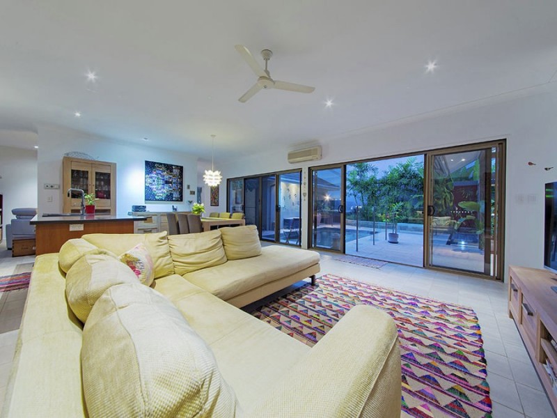 35 Yarra Road, Wakerley QLD 4154