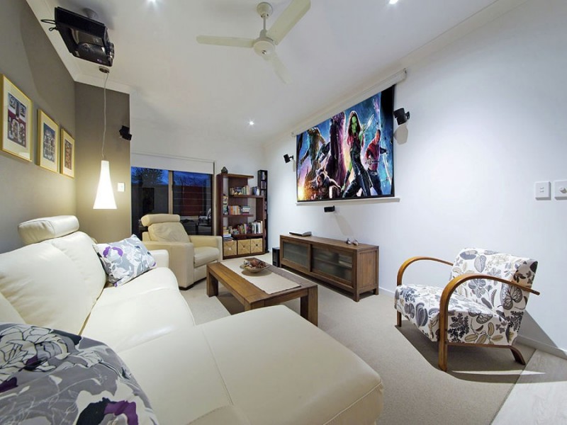 35 Yarra Road, Wakerley QLD 4154