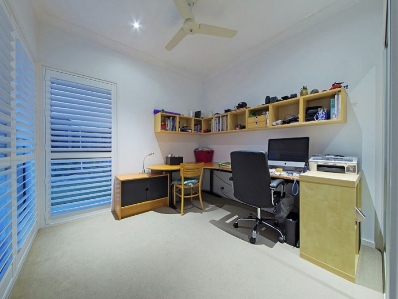 35 Yarra Road, Wakerley QLD 4154